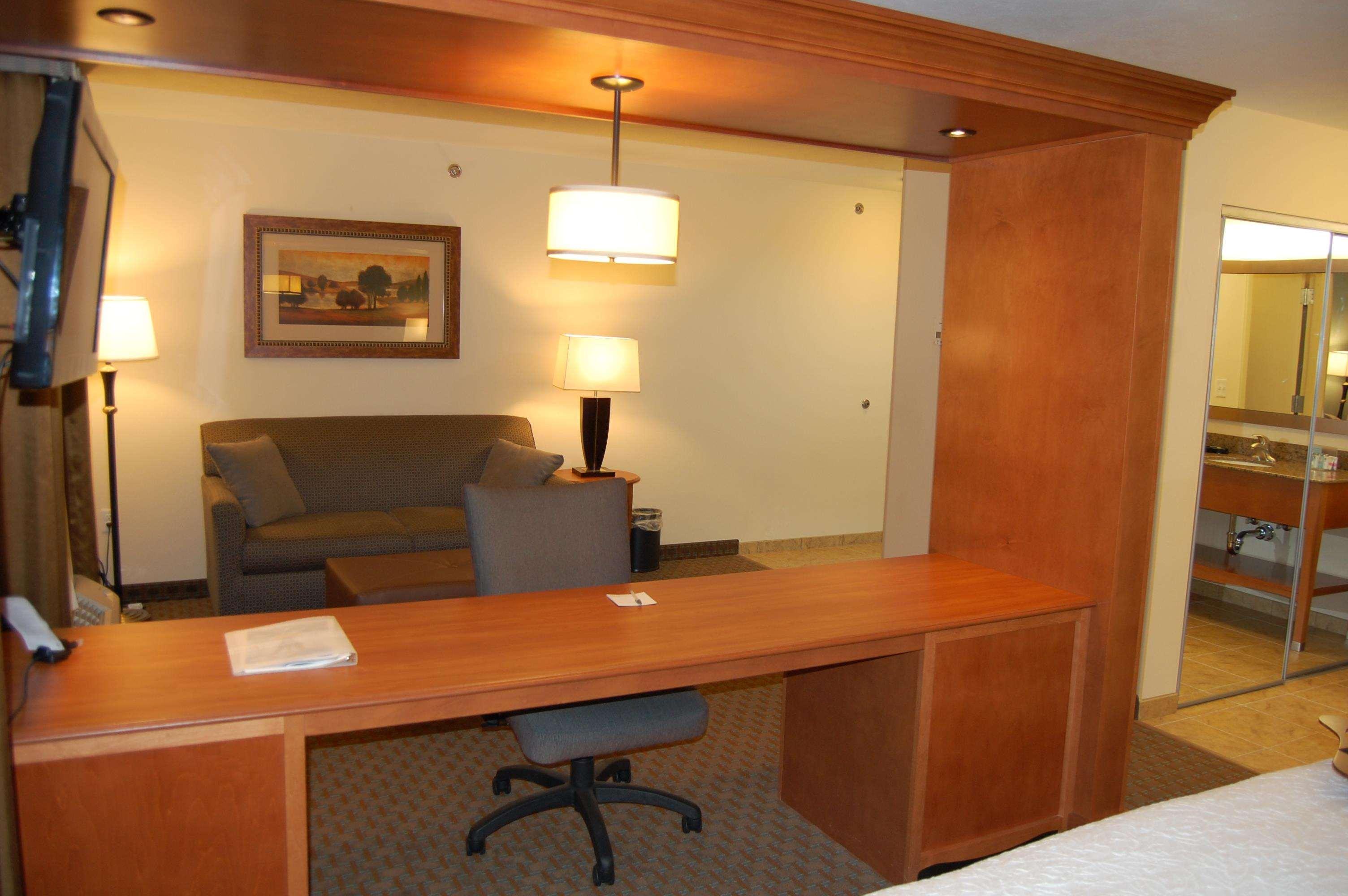 Hampton Inn Sidney Bilik gambar
