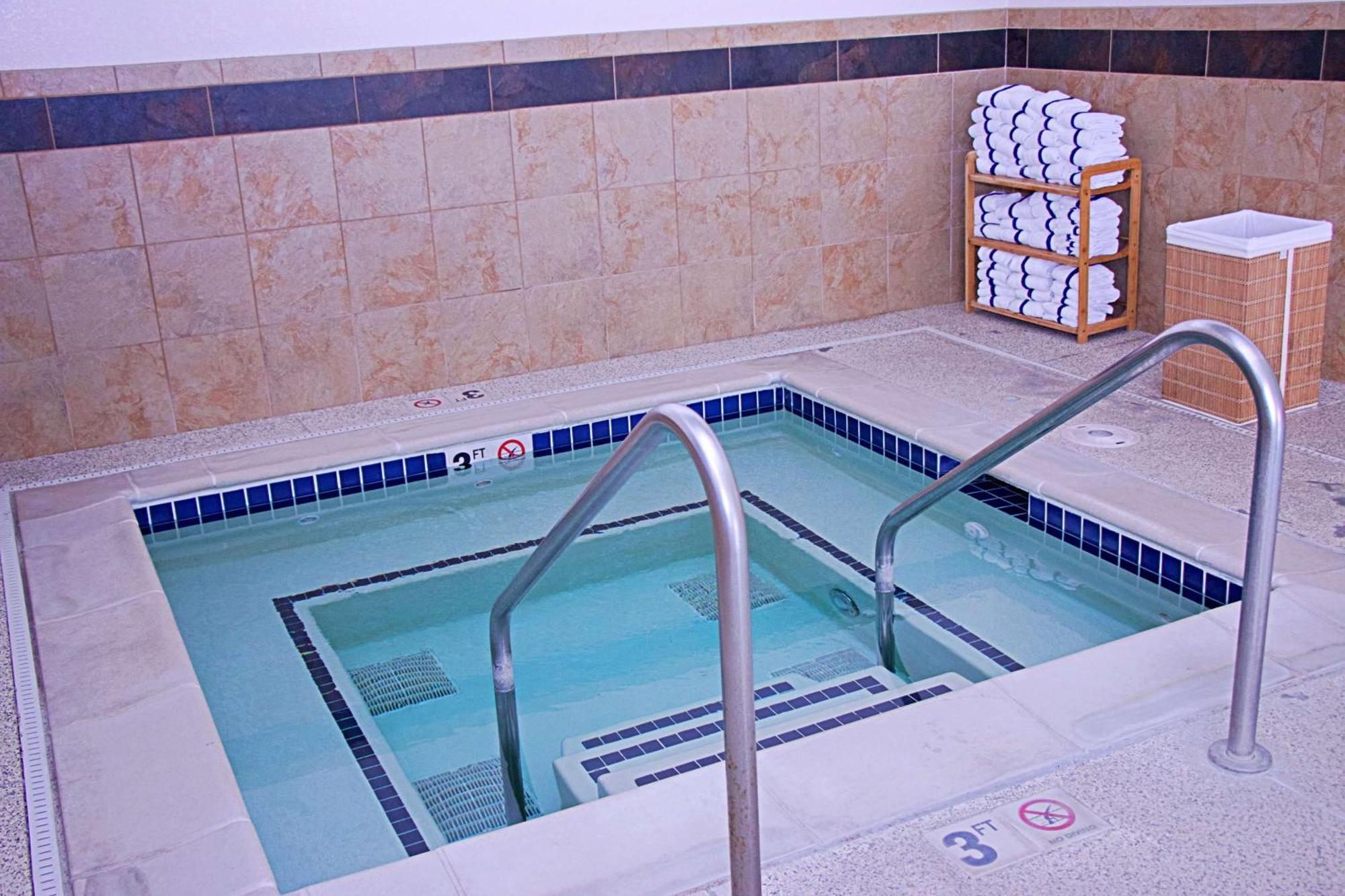 Hampton Inn Sidney Luaran gambar